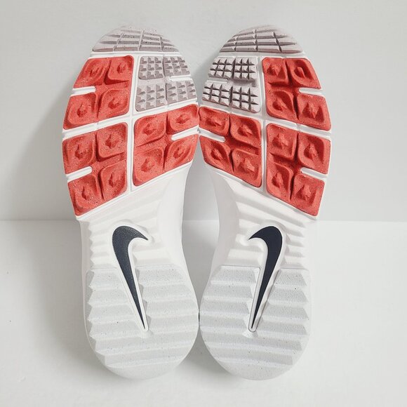 Athletic_Shoes